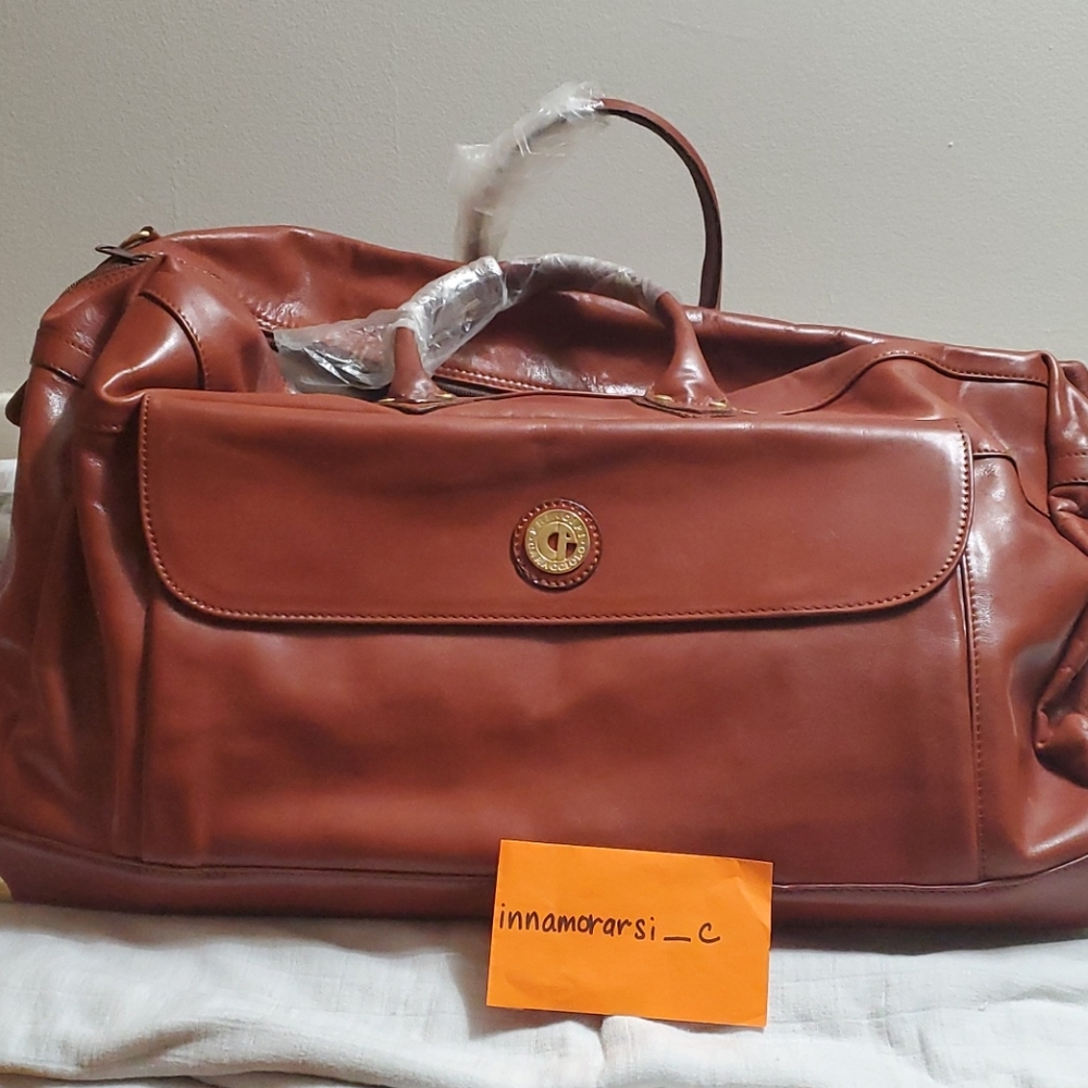 Large leather luggage travel bag